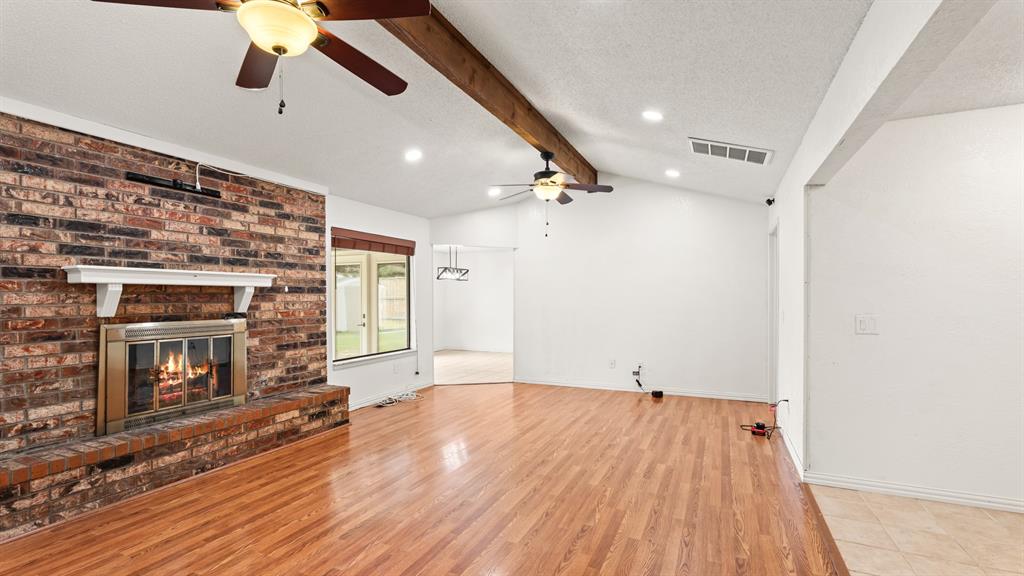 313 E Platt Drive Property Photo 6