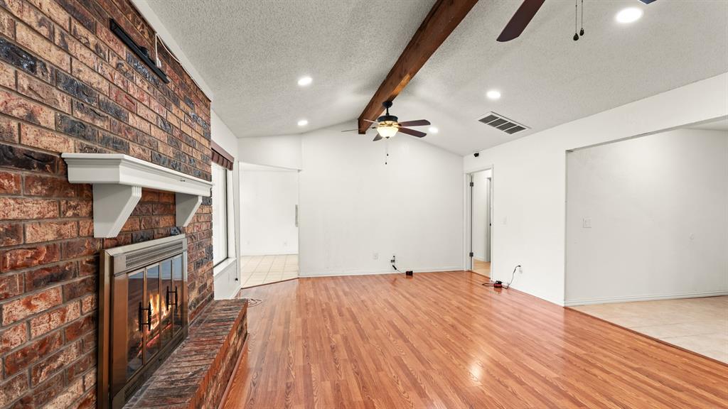 313 E Platt Drive Property Photo 7