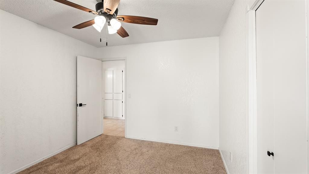 313 E Platt Drive Property Photo 22