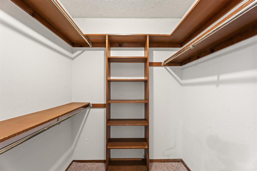 313 E Platt Drive Property Photo 36