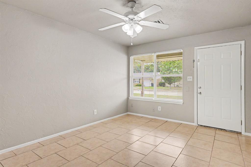 308 Arnold Avenue Property Photo 4