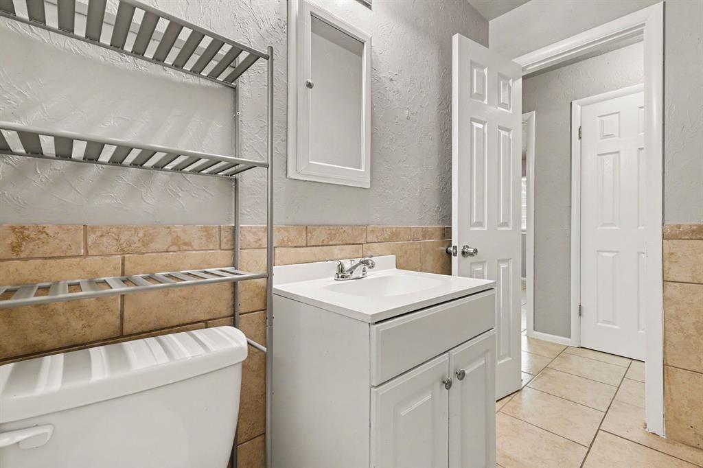 308 Arnold Avenue Property Photo 14
