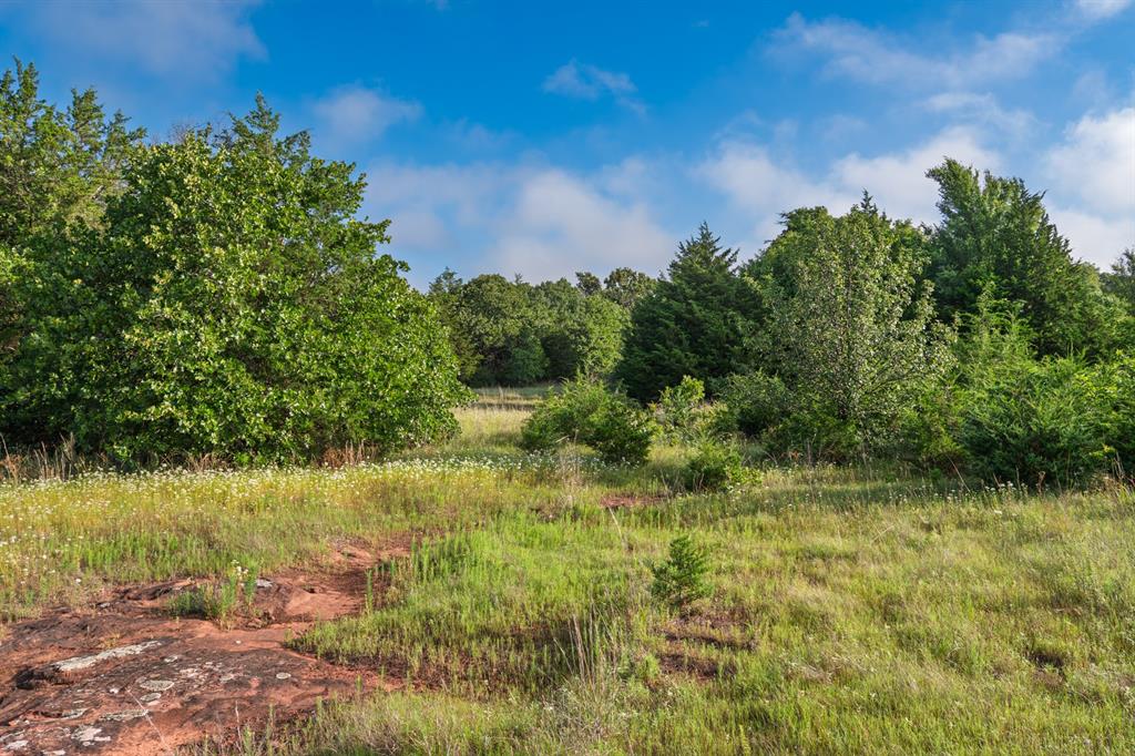 Bob Crouch Road Property Photo 12