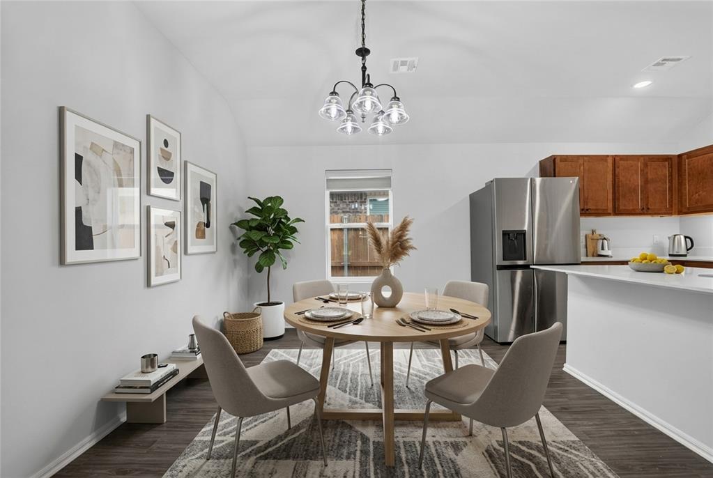 1320 Willowood Circle Property Photo 11