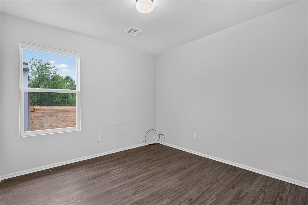 1320 Willowood Circle Property Photo 25