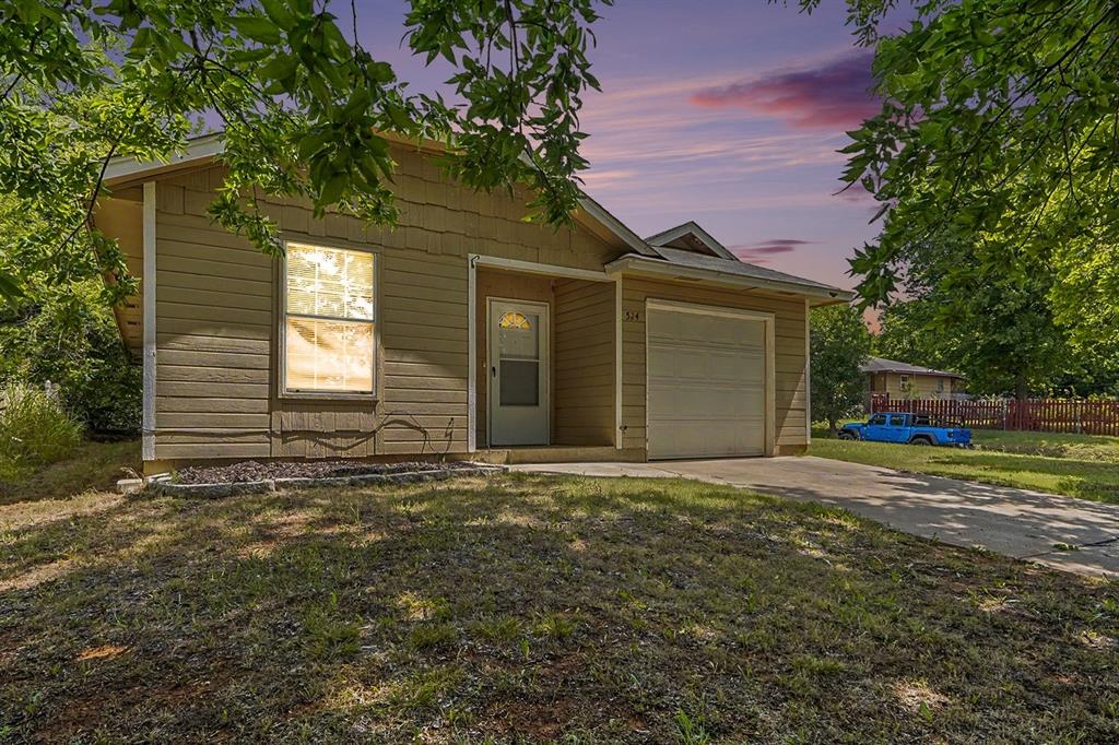 524 E Grant Avenue Property Photo 2
