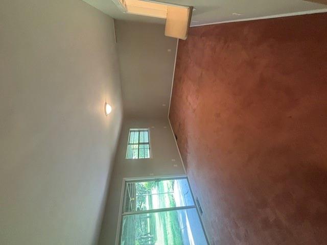 1235932 Property Photo 3