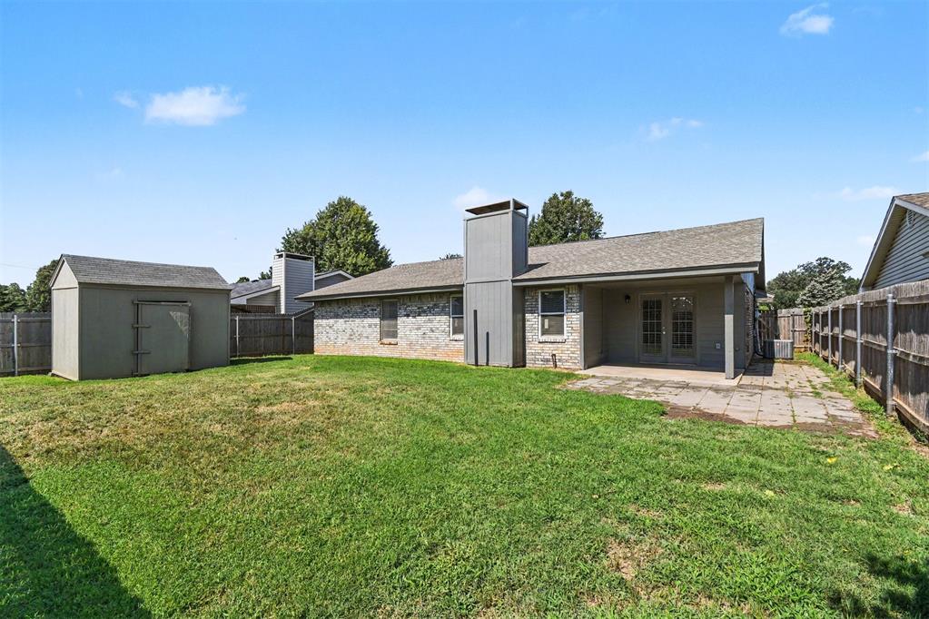 1508 W Hollyhead Terrace Property Photo 15