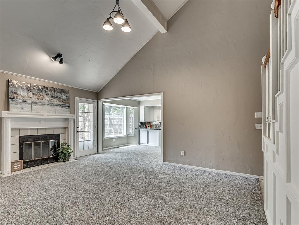 1300 Nw 184th Street Property Photo 9