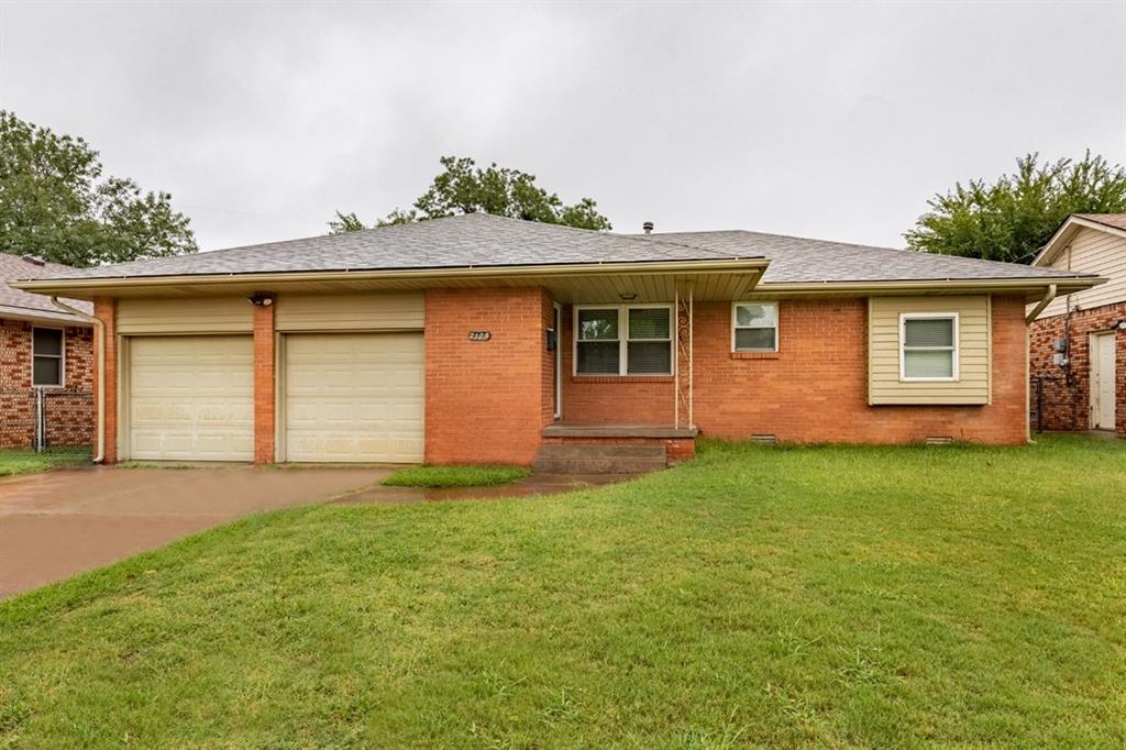 2108 Henderson Drive Property Photo 1