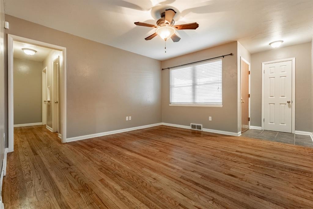 2108 Henderson Drive Property Photo 2
