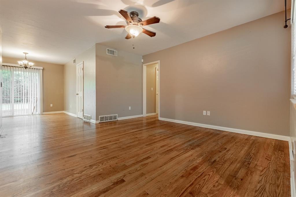 2108 Henderson Drive Property Photo 3