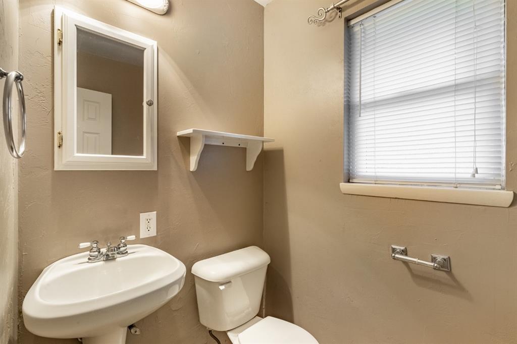 2108 Henderson Drive Property Photo 11