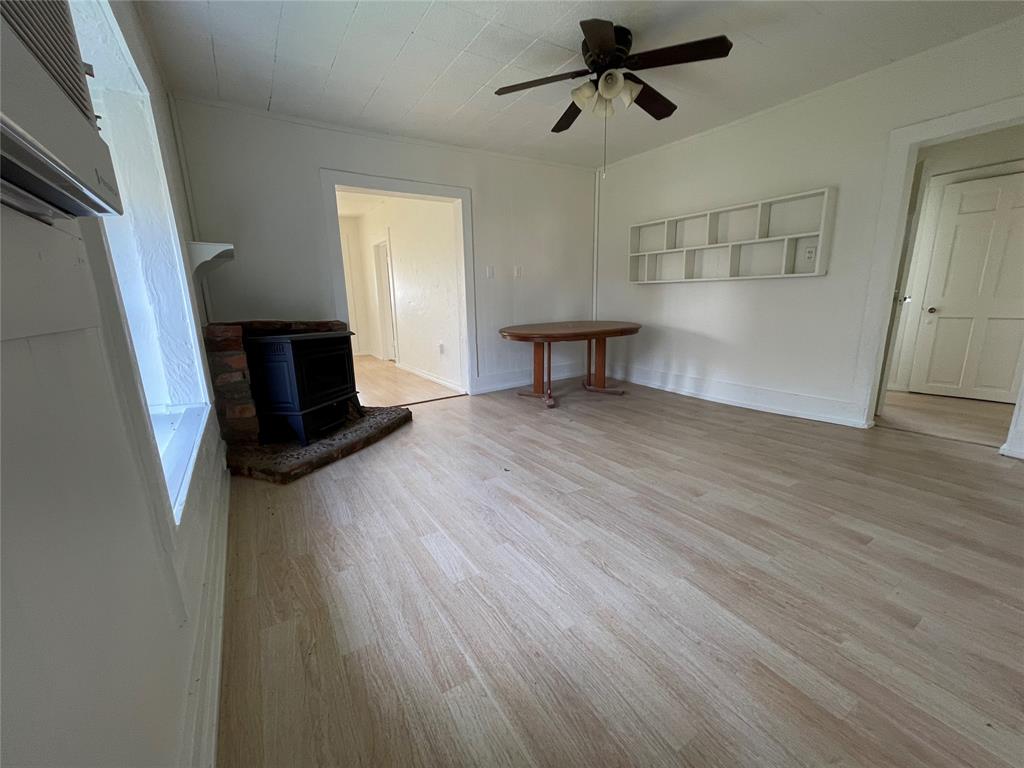 415 S Main Street Property Photo 10