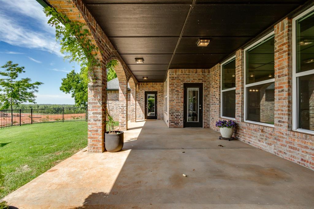 3725 River Valley Drive Property Photo 15