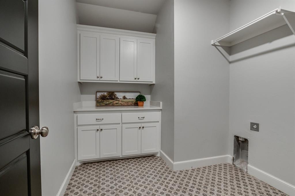 3725 River Valley Drive Property Photo 23