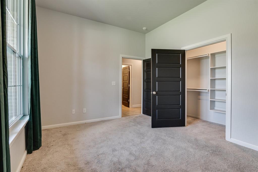 3725 River Valley Drive Property Photo 34