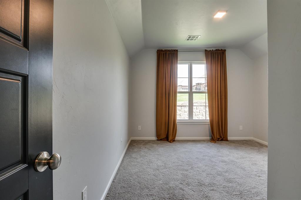 3725 River Valley Drive Property Photo 37