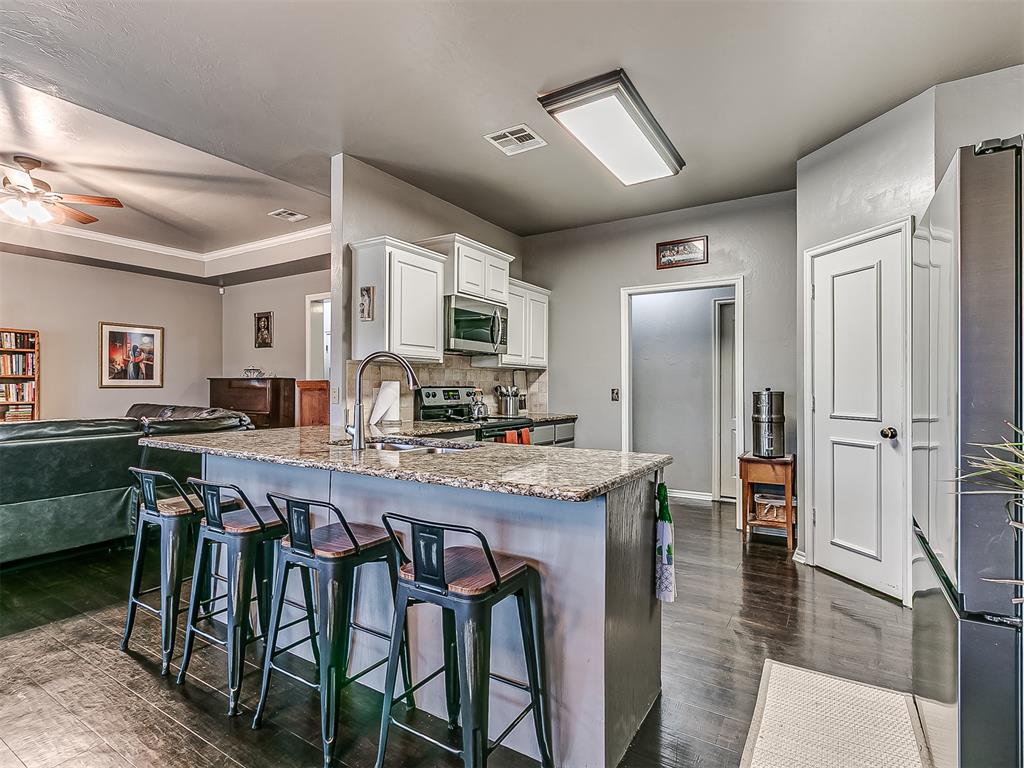 6640 Mint Julep Lane Property Photo 14