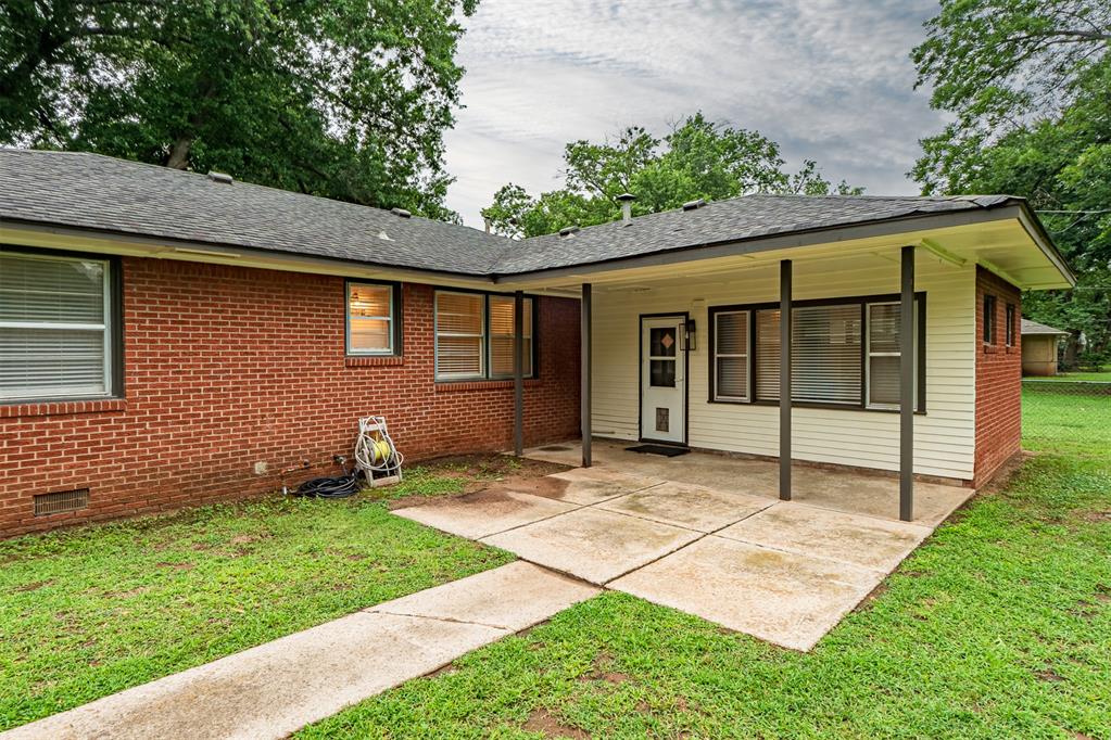 1215 Sw Caddell Lane Property Photo 34