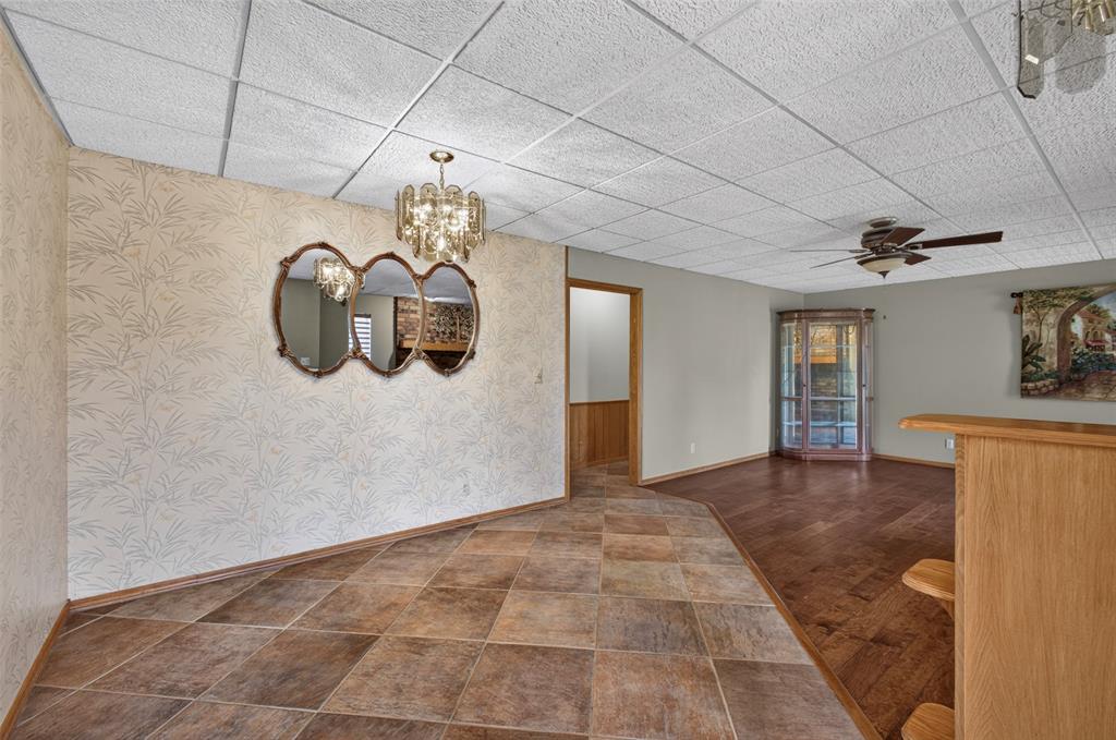 310 N Noble Street Property Photo 6