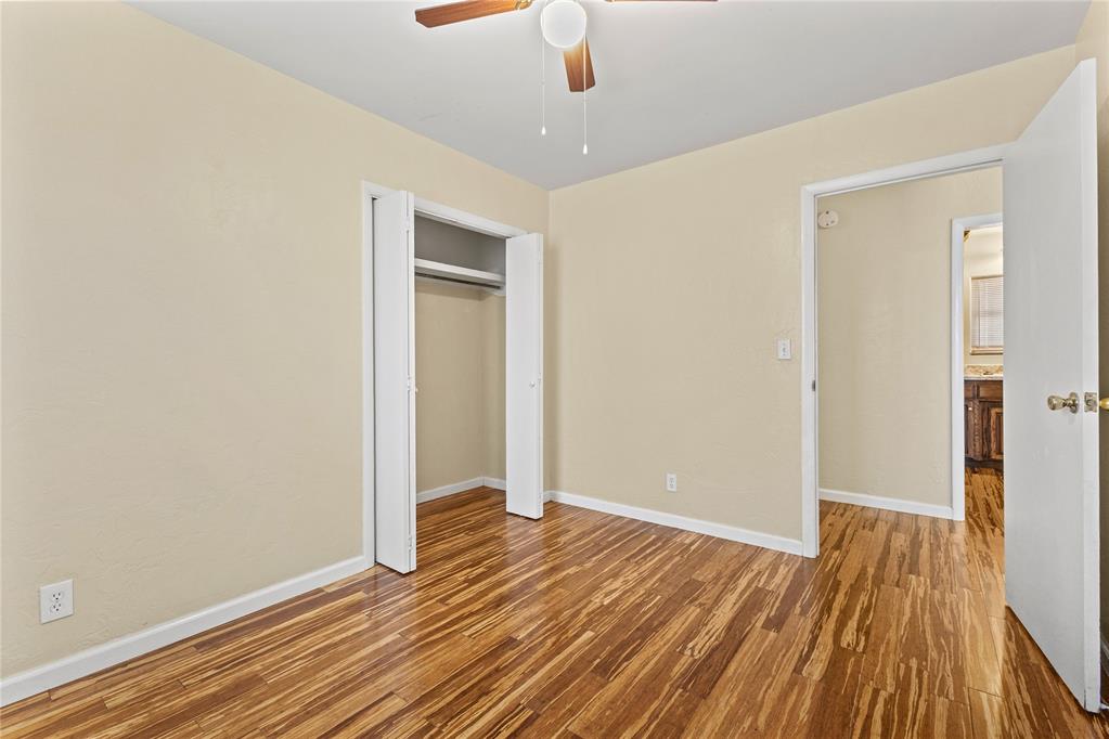 519 W Davis Avenue Property Photo 23