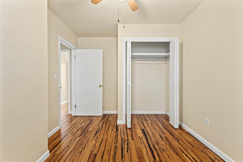 519 W Davis Avenue Property Photo 30