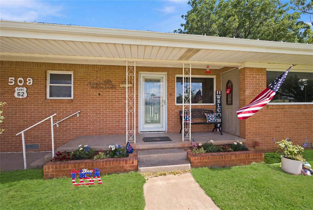 509 E Highway 62 Property Photo 4