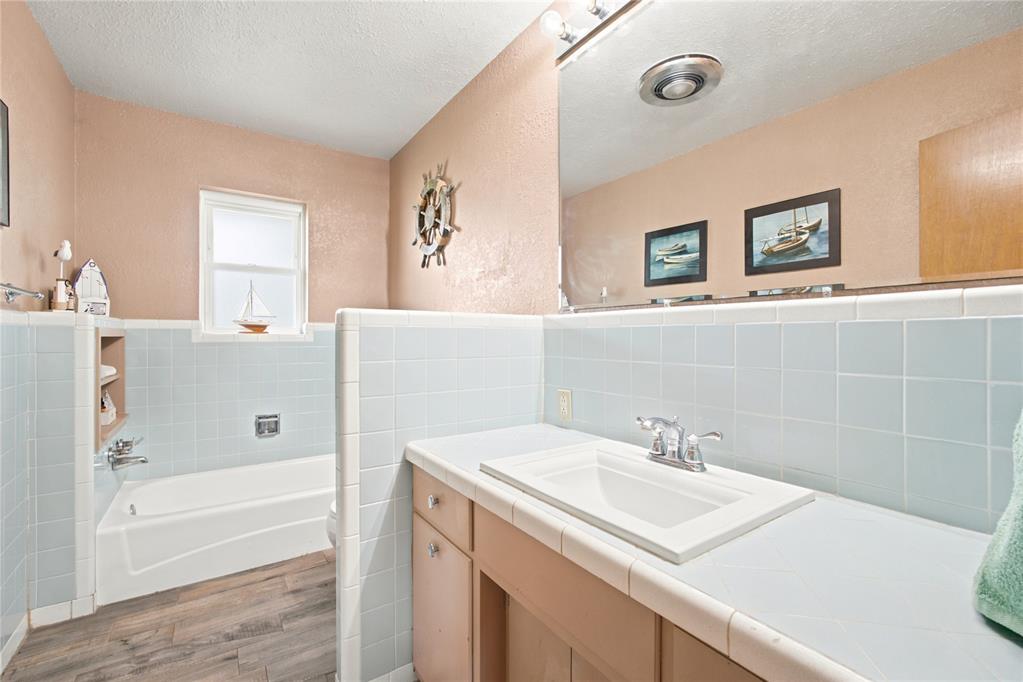 509 E Highway 62 Property Photo 21
