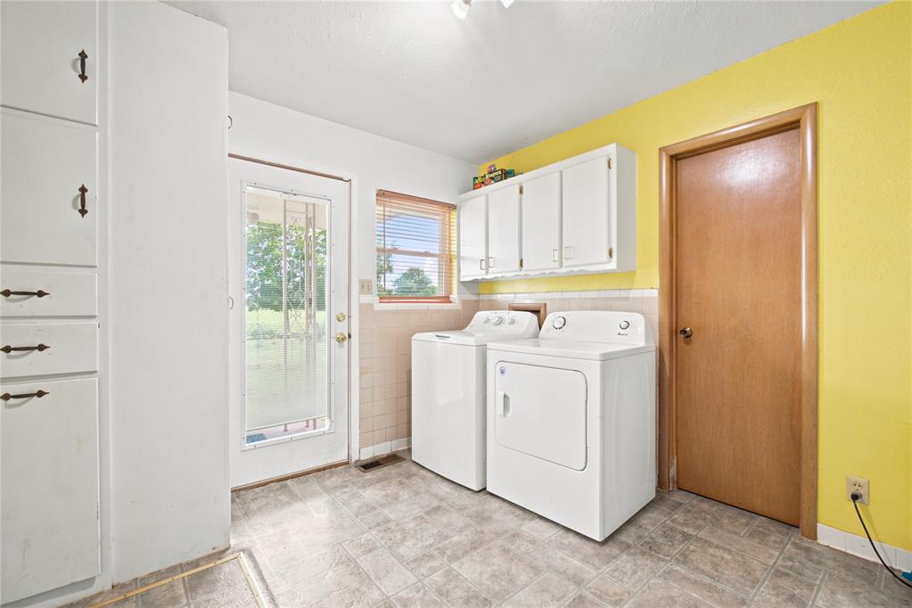 509 E Highway 62 Property Photo 24