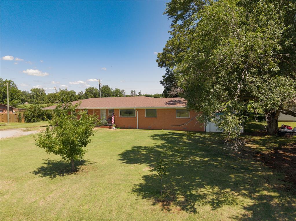 509 E Highway 62 Property Photo 35