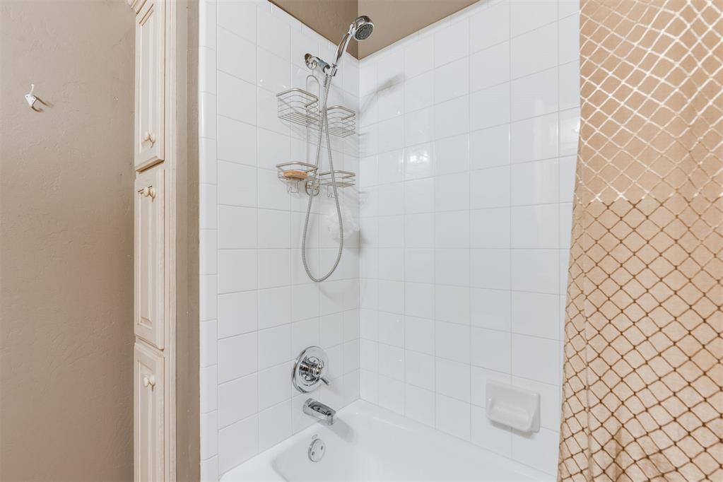 7908 Nw 48th Street Property Photo 45