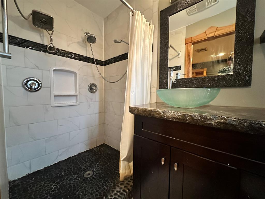 2833 Kent Drive Property Photo 15