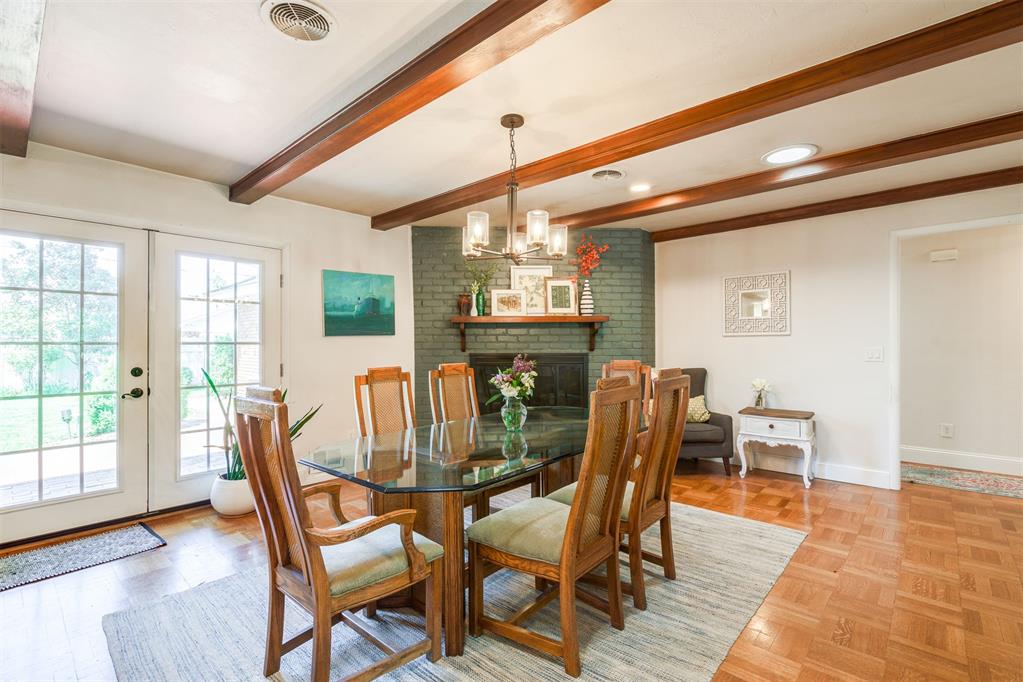 2105 Fremont Drive Property Photo 4