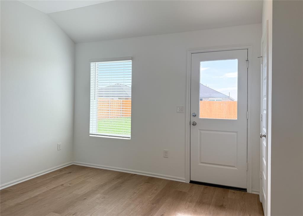 16208 Lovers Lane Property Photo 16