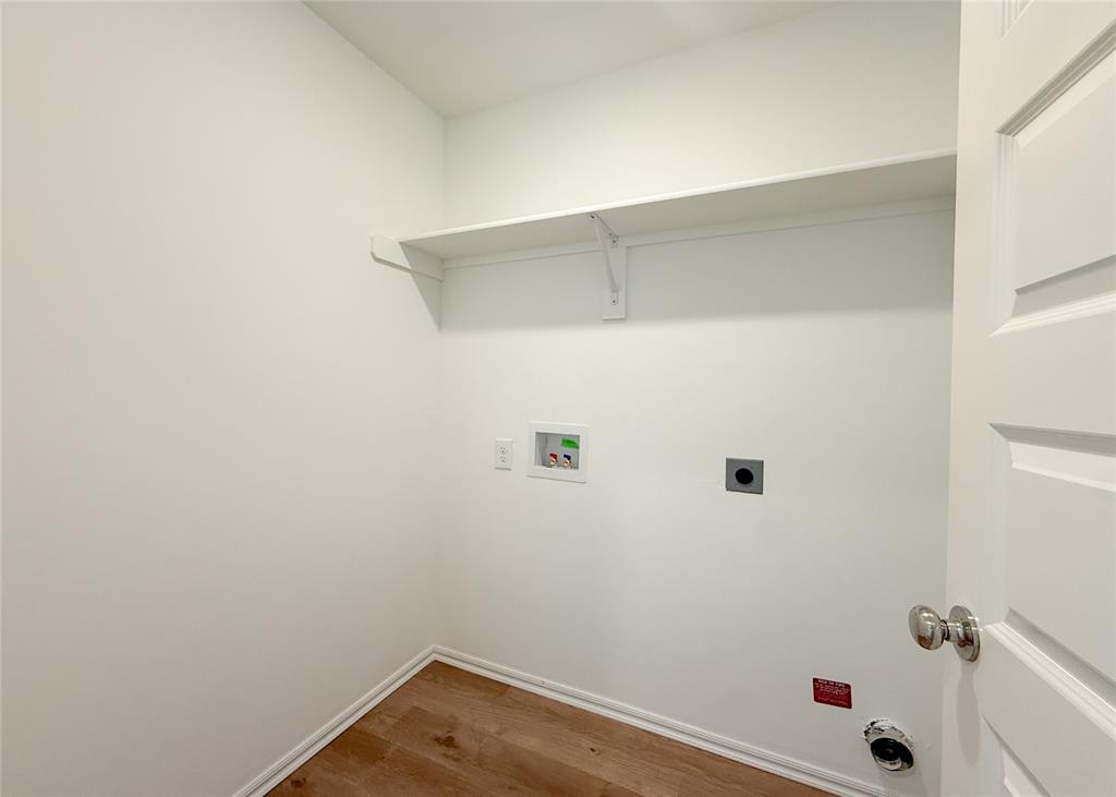 16208 Lovers Lane Property Photo 17
