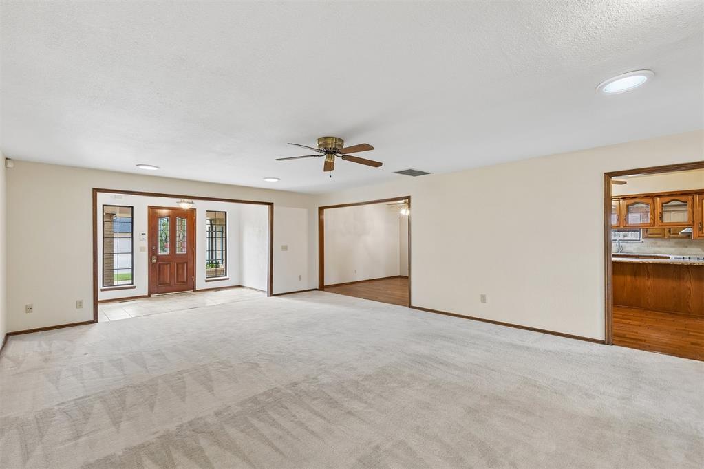 2701 Blue Quail Pass Property Photo 4