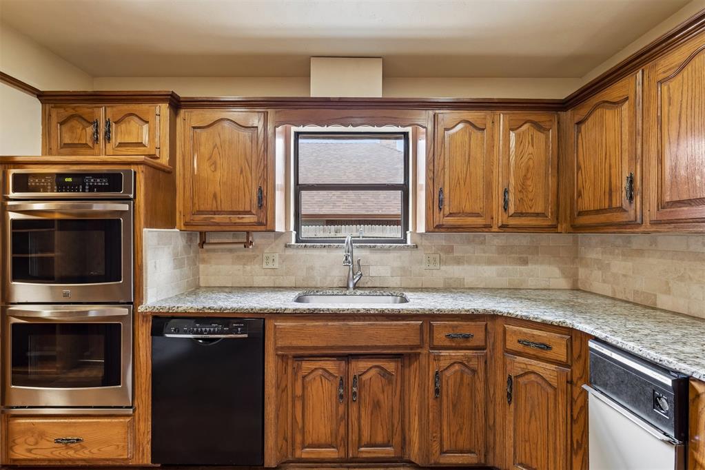 2701 Blue Quail Pass Property Photo 12