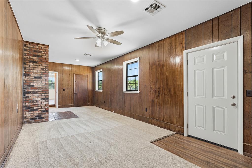 29274 Highway 74 Property Photo 19