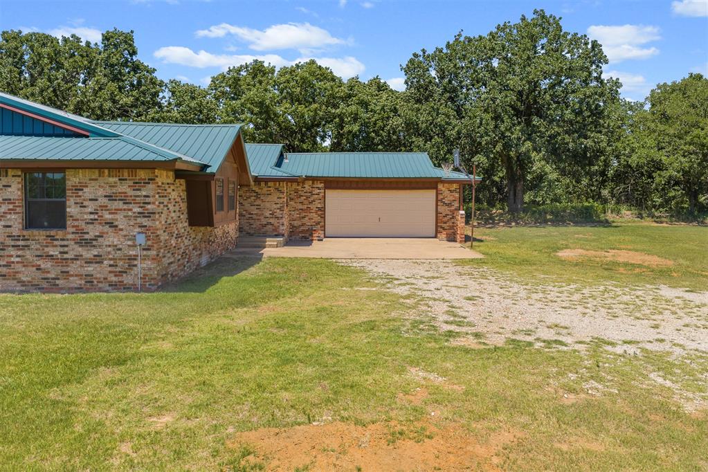 29274 Highway 74 Property Photo 38
