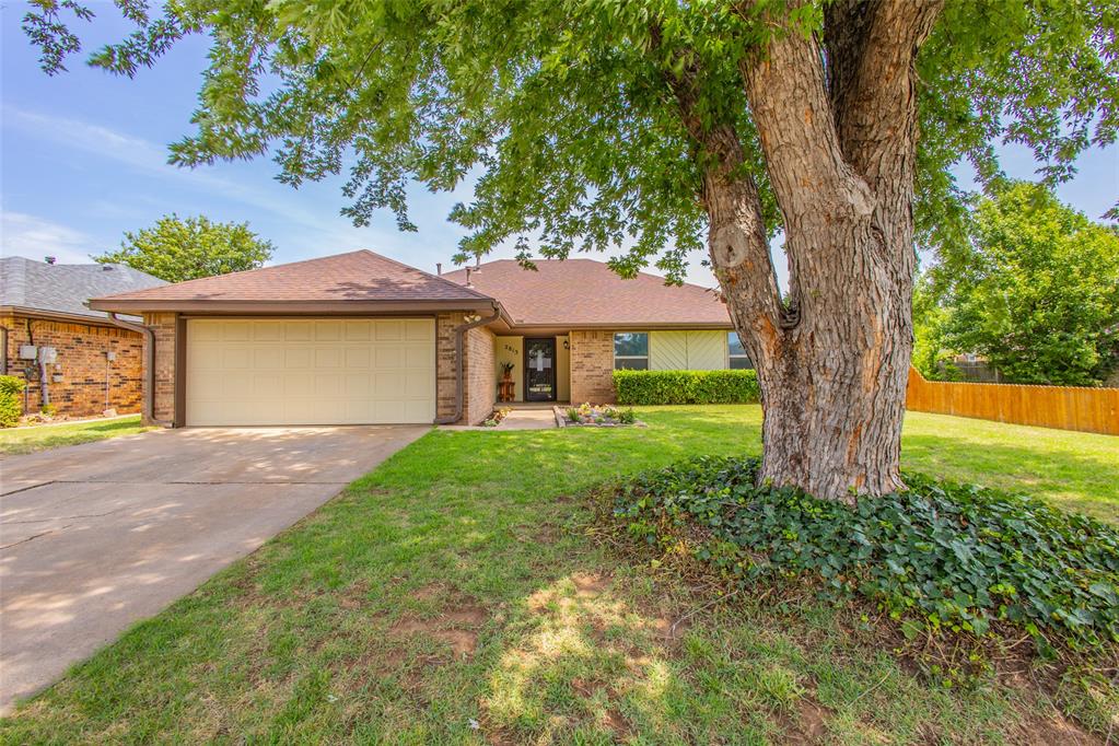 2813 Pinto Trail Property Photo 1