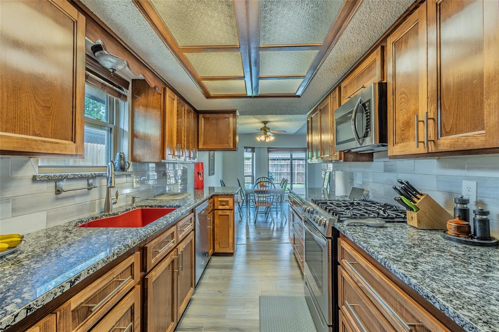 2813 Pinto Trail Property Photo 11