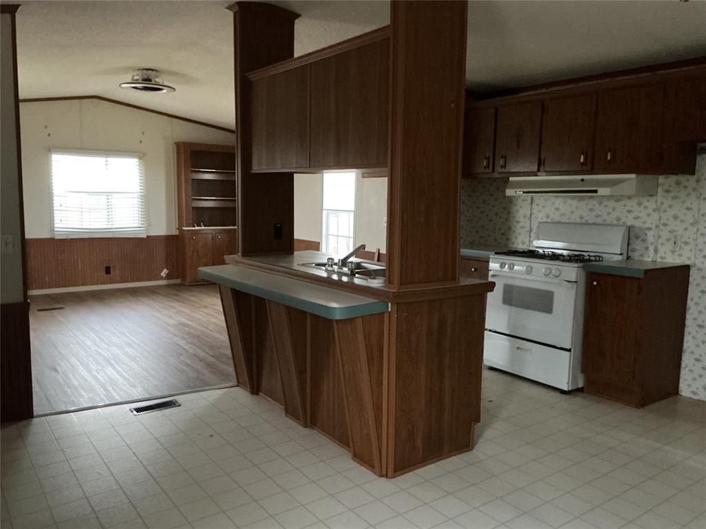 10830 N 2248 Road Property Photo 5