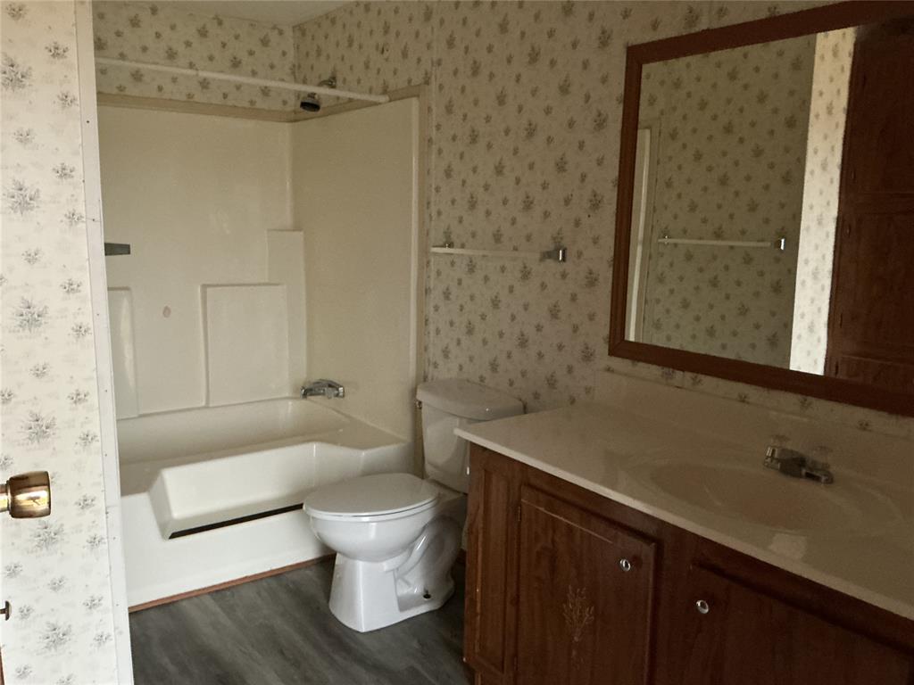 10830 N 2248 Road Property Photo 7