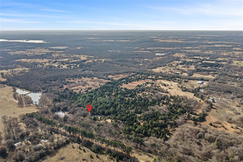 1425 Firefly Lane Property Photo 15