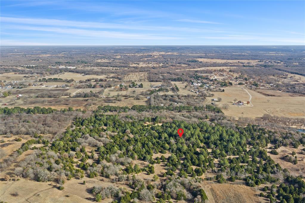 1425 Firefly Lane Property Photo 18