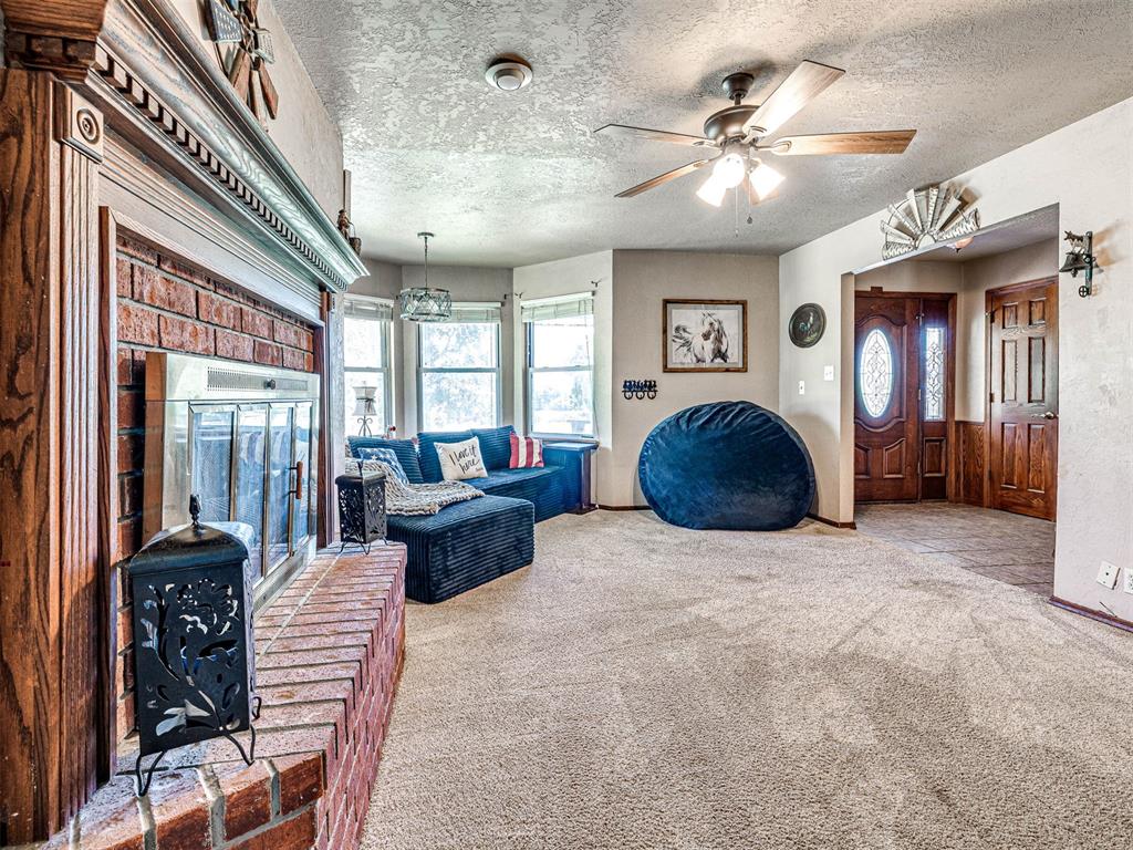 10864 E Colbert Road Property Photo 13