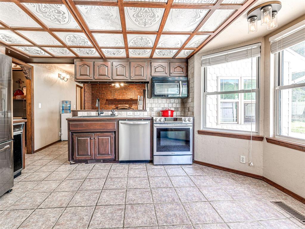 10864 E Colbert Road Property Photo 16