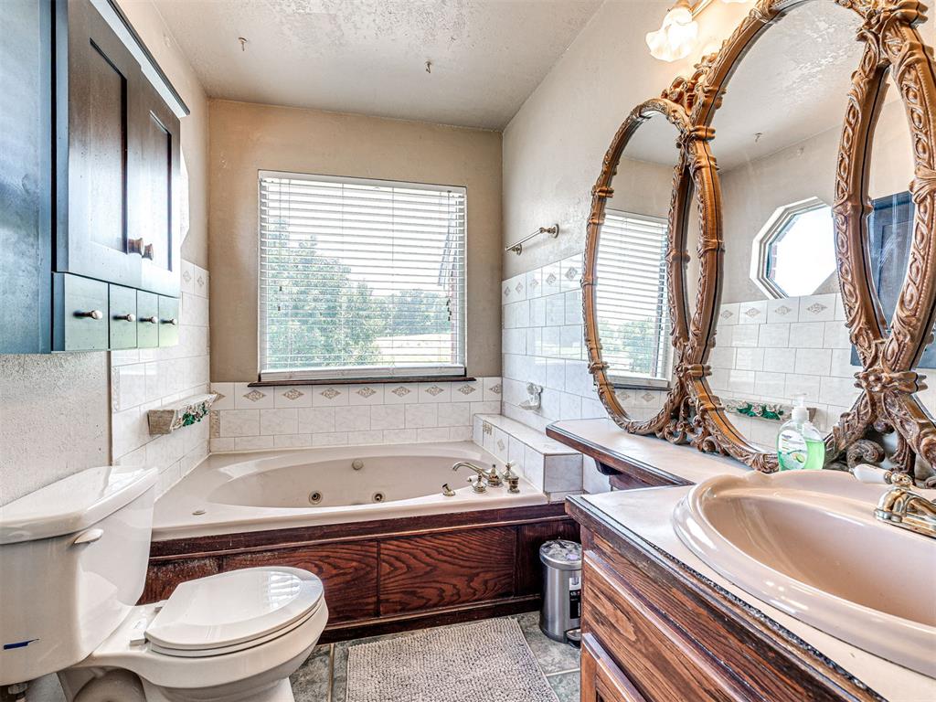 10864 E Colbert Road Property Photo 32