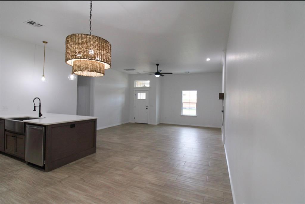 130 Mountain Laurel Way Property Photo 8